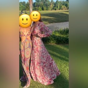 Long sleeve cut out backless maxi dress